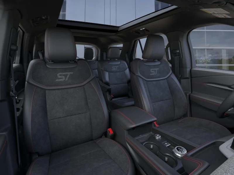New 2026 Agate Black Metallic Ford ST image 10