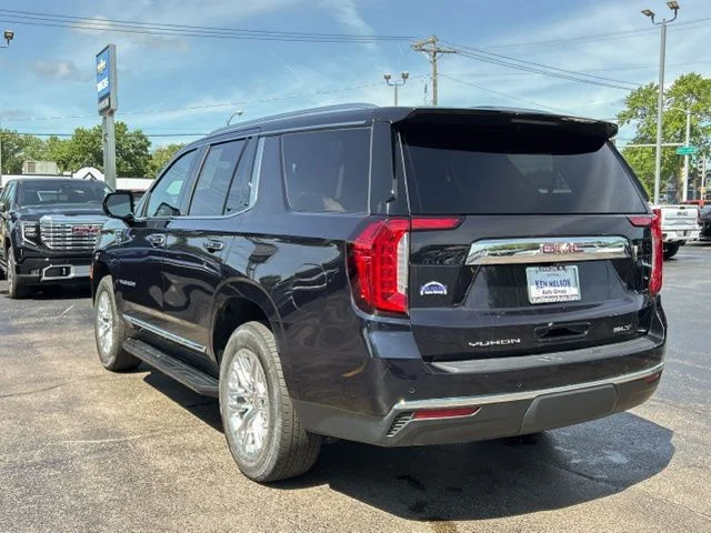 Used 2023 Blue GMC SLT image 7