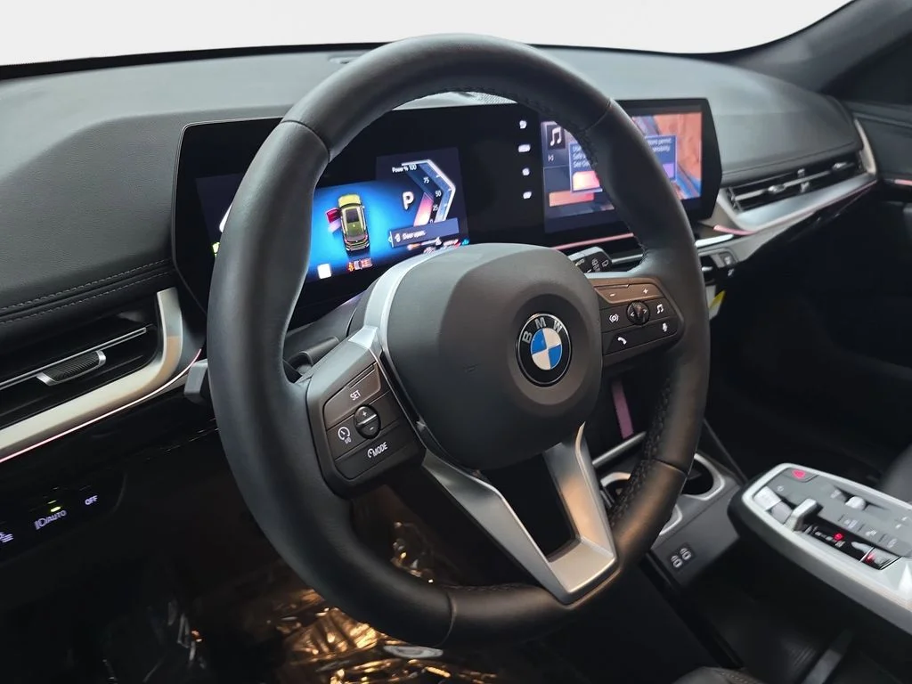 Used 2025 San Remo Green Metallic BMW xDrive28i image 18