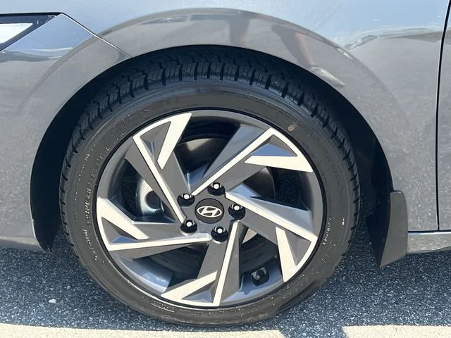 Used 2025 Gray Hyundai Limited image 44