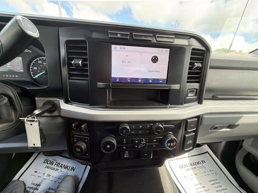 Used 2024 White Ford XLT image 24