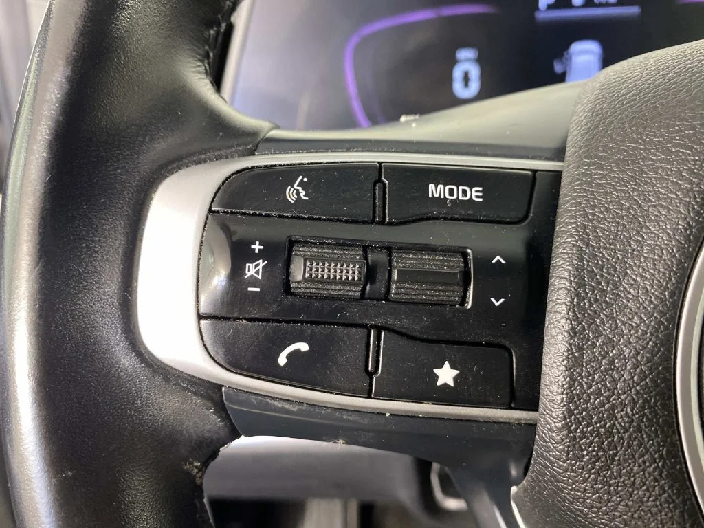 Used 2024 Gray Kia X-Line image 19