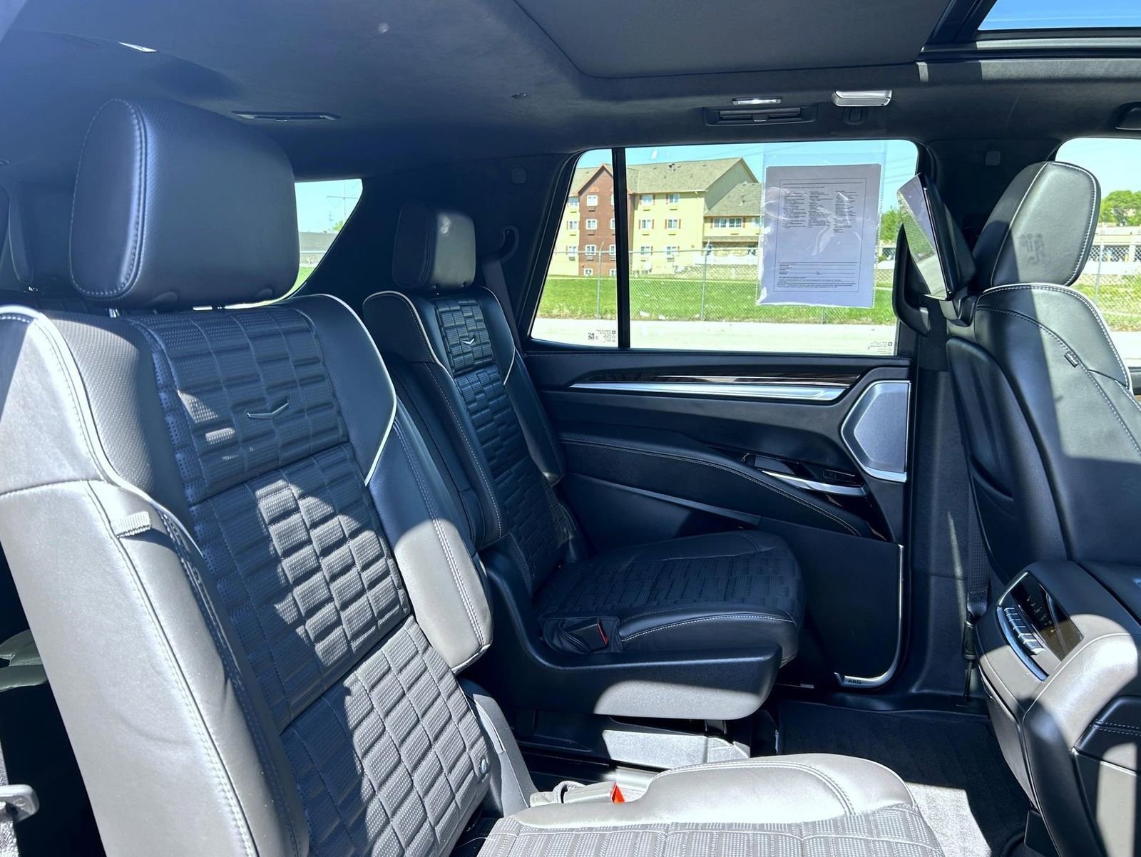2025 Cadillac Escalade Sport Platinum - Photo 19