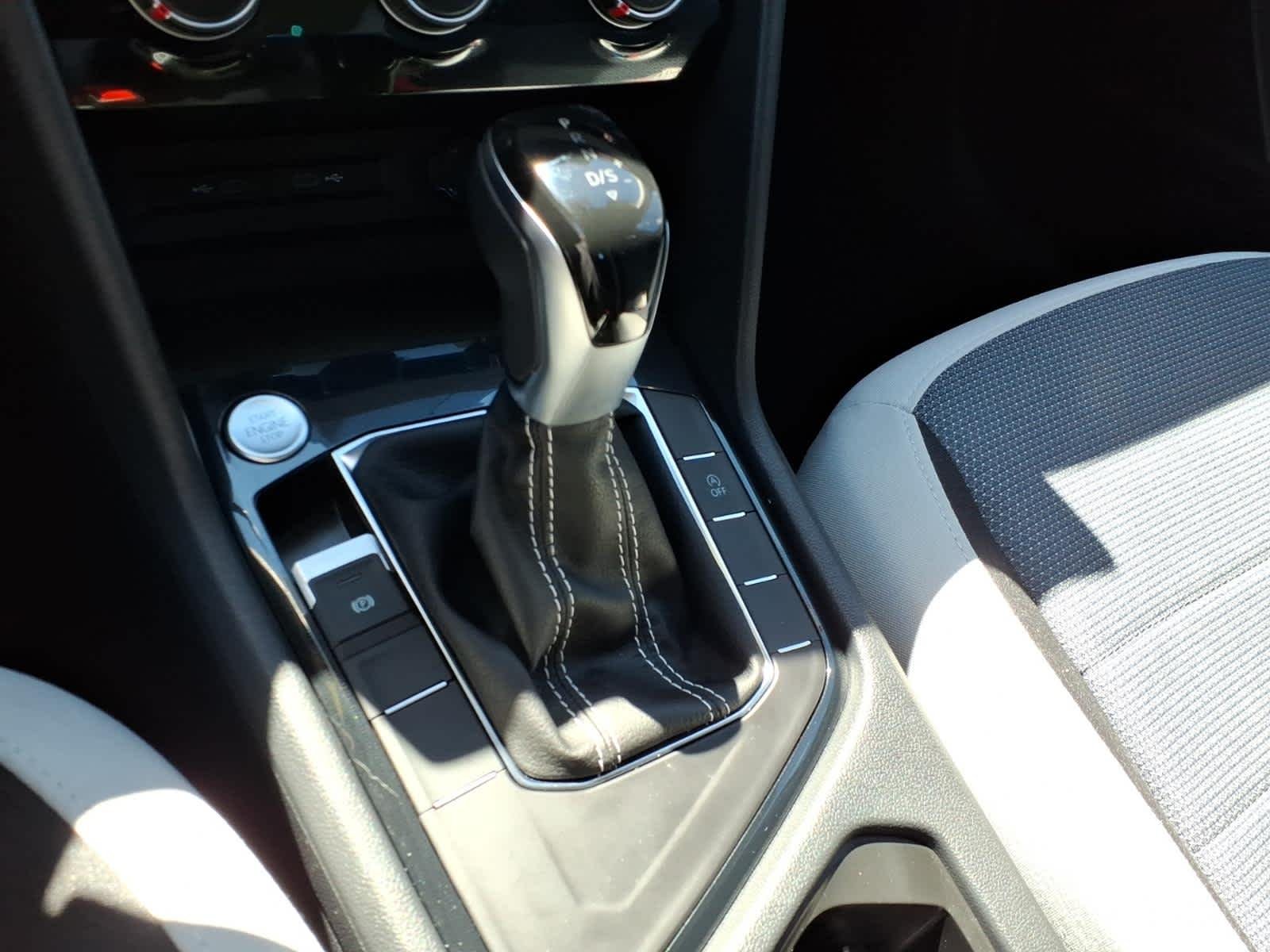 Certified Used 2025 Deep Black Pearl Volkswagen S image 19