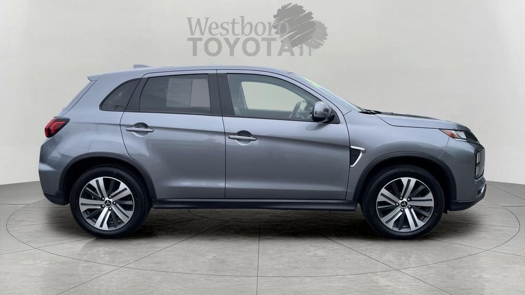 Used 2024 Gray Mitsubishi 2.0 ES image 8