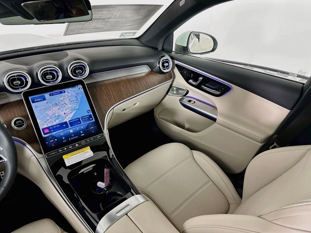 New 2027 Polar White Mercedes-Benz GLC 350e image 25