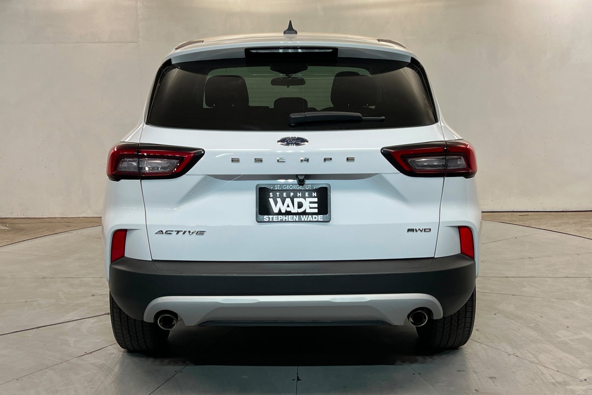 Used 2024 White Ford Active image 5