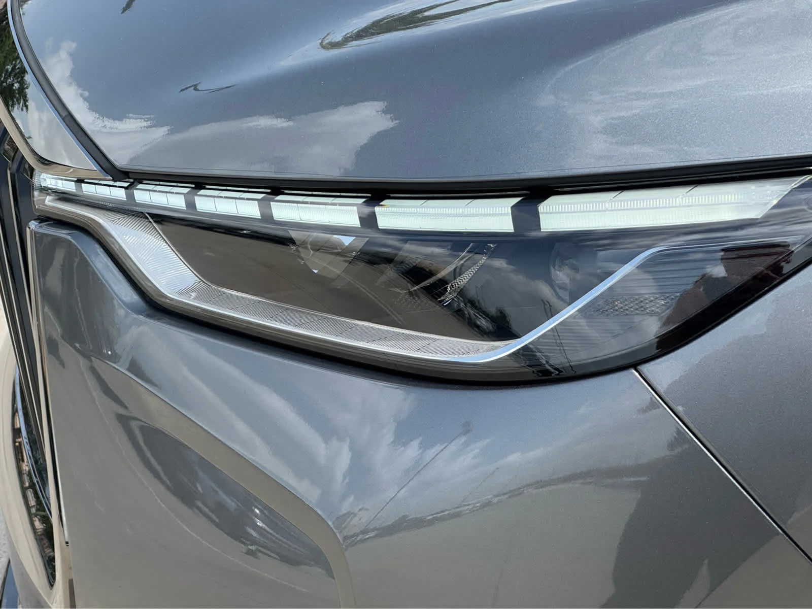 New 2027 2T GRPT SHDW INFINITI Sport AWD image 22
