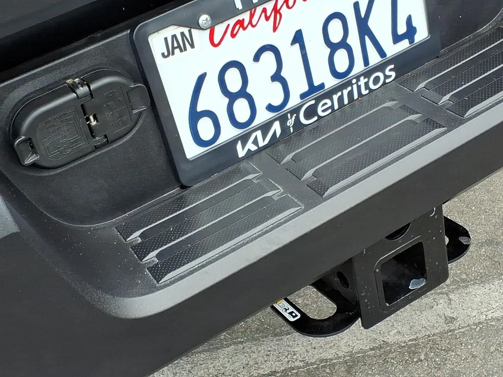 Used 2026  Toyota SR5 image 5