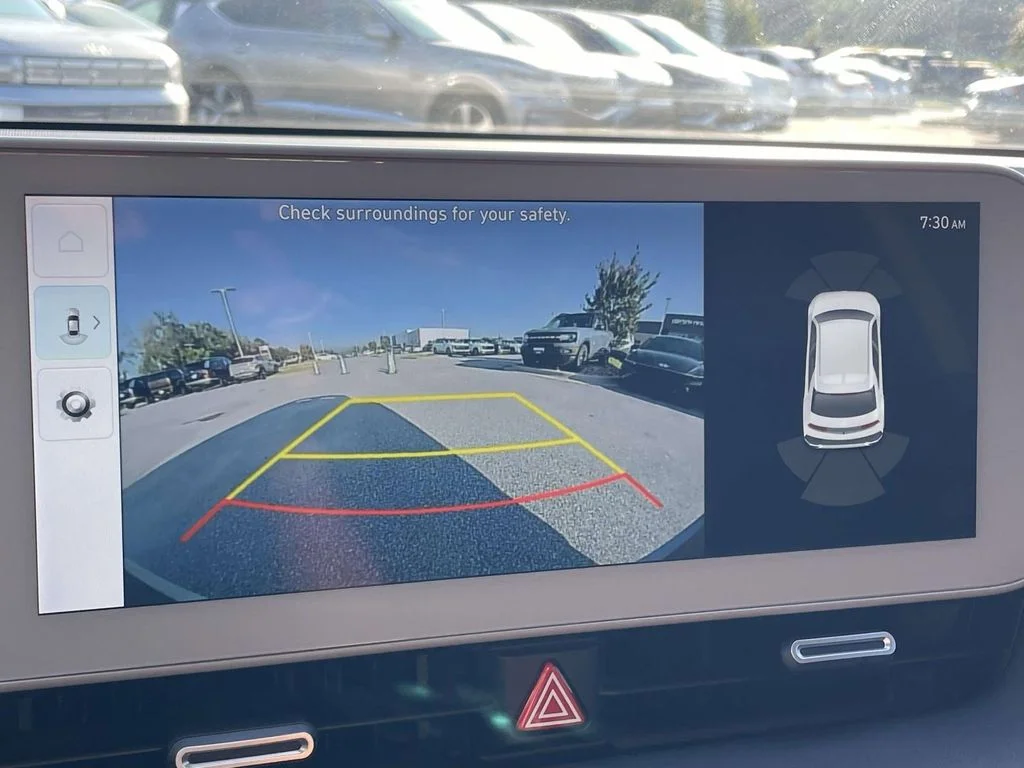 Used 2024 Atlas White Hyundai SEL image 19