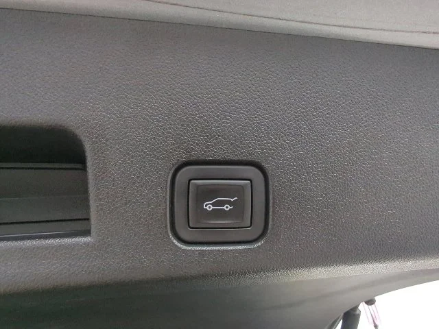 2024 Chevrolet Traverse 1LT - Photo 37