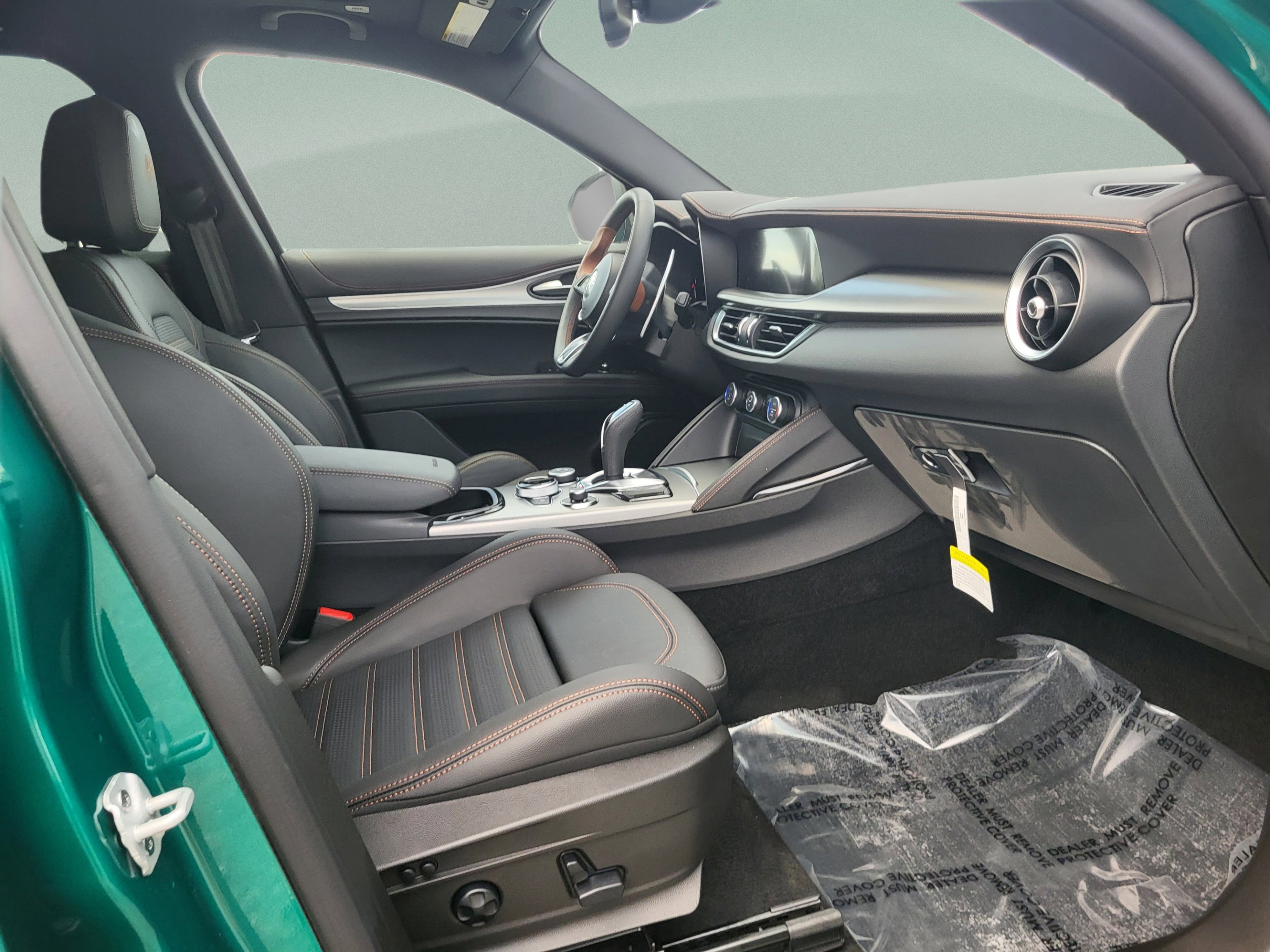 2025 Alfa Romeo Stelvio Intensa - Photo 48