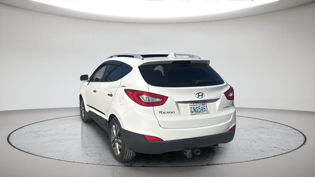 Used 2015 White Hyundai Limited image 8
