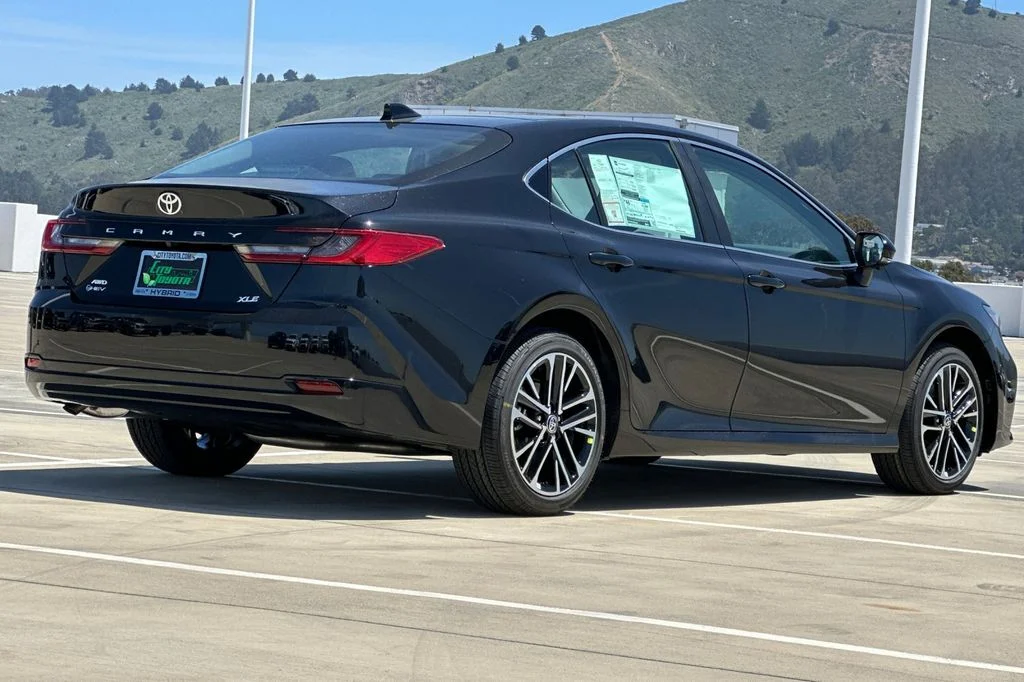 New 2026 Midnight Black Metallic Toyota  XLE AWD image 4