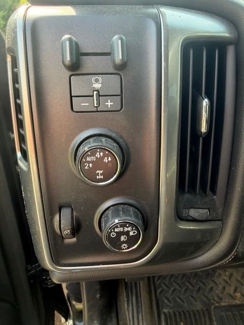 Used 2015 Black Chevrolet LTZ image 11
