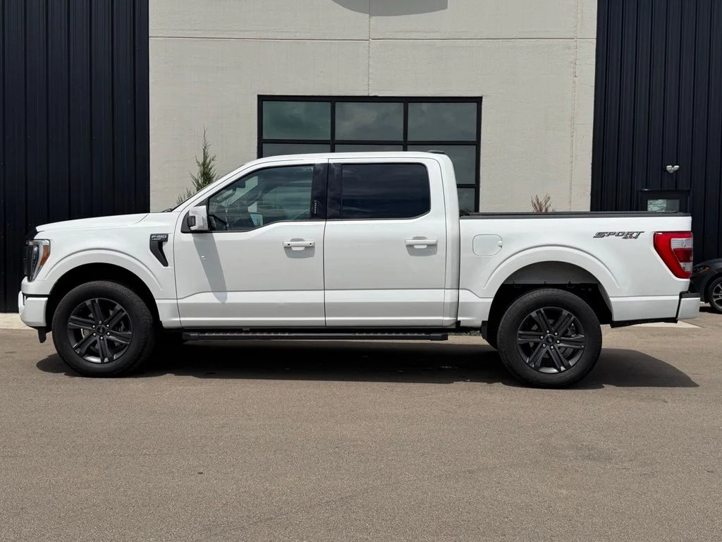 Used 2023 White Ford Lariat image 2