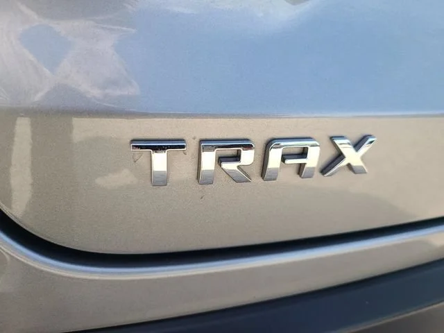 Used 2024 Sterling Gray Metallic Chevrolet LT image 33