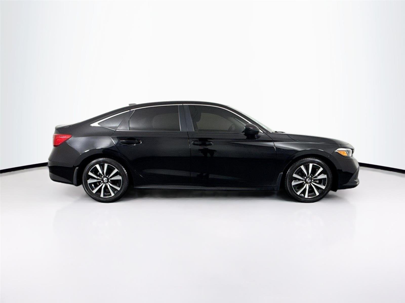 Used 2022 Crystal Black Pearl Honda EX image 10