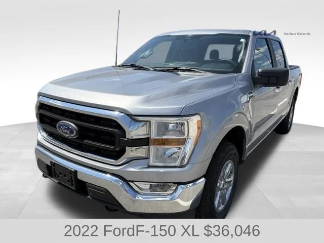 Used 2022  Ford XL image 4