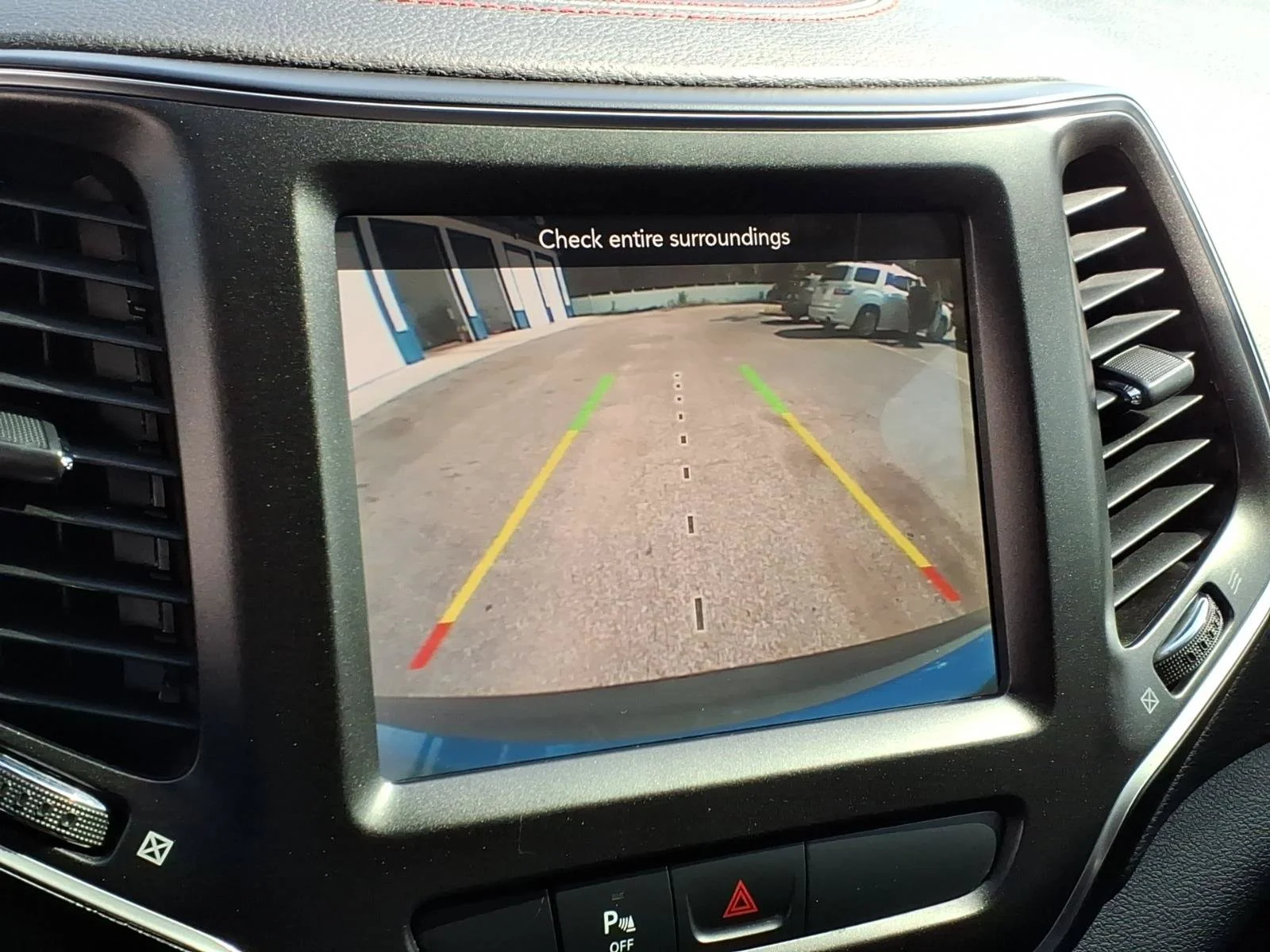 Used 2019 Hydro Blue Pearlcoat Jeep Trailhawk image 20