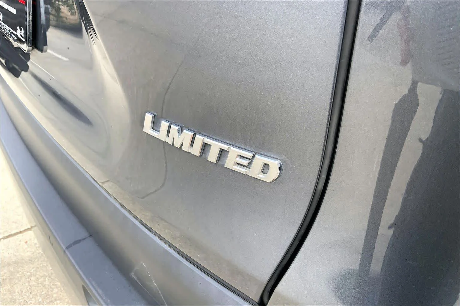 Used 2020 Magnetic Gray Metallic Toyota Limited image 10