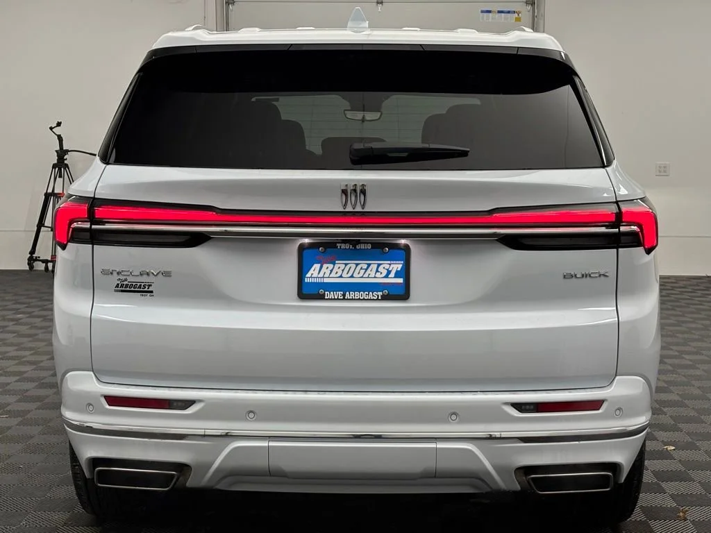 2026 Buick Enclave Avenir - Photo 12