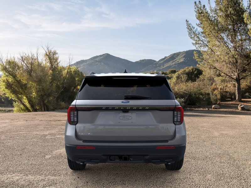 New 2026 Carbonized Gray Metallic Ford Active image 5