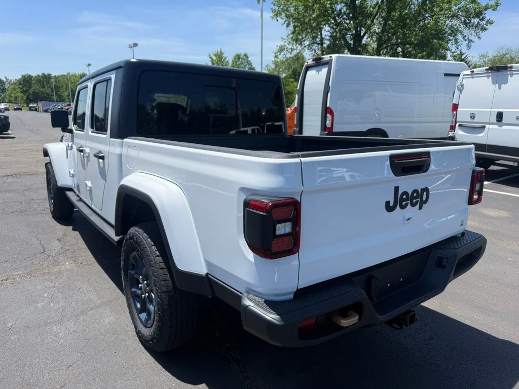 New 2026 White Jeep 85th Anniversary Edition image 5