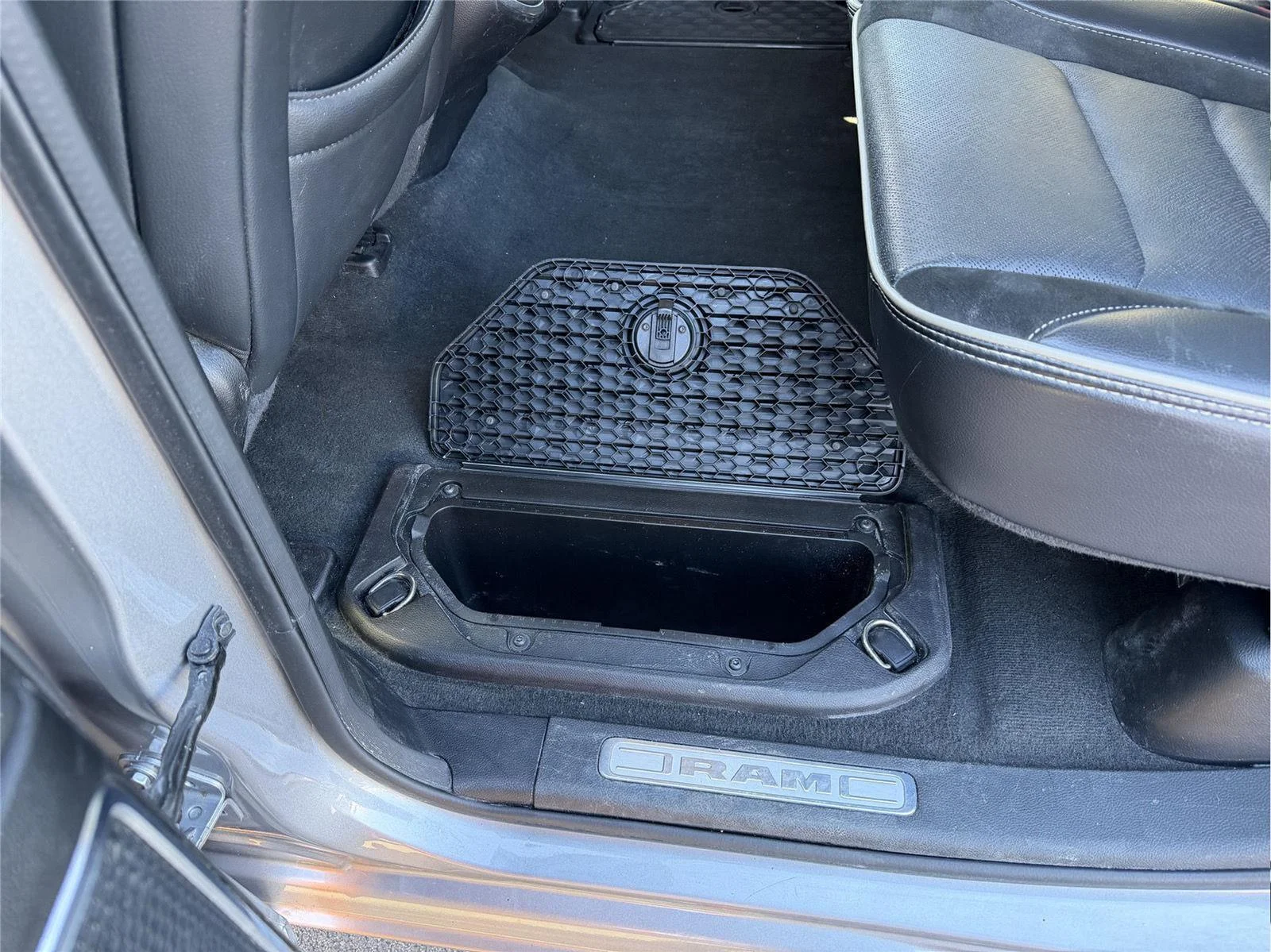 2021 RAM Ram 1500 Pickup Laramie - Photo 27