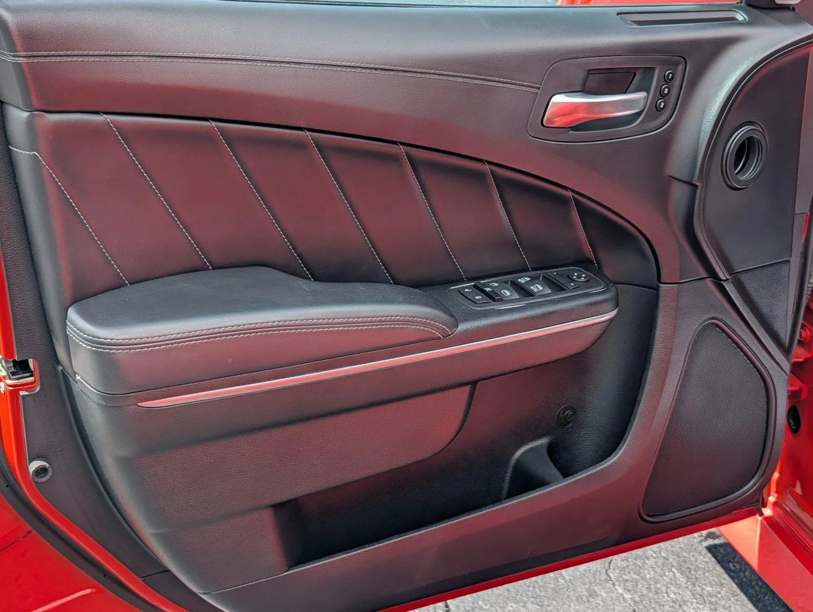 Used 2023 Go Mango Dodge Scat Pack image 15