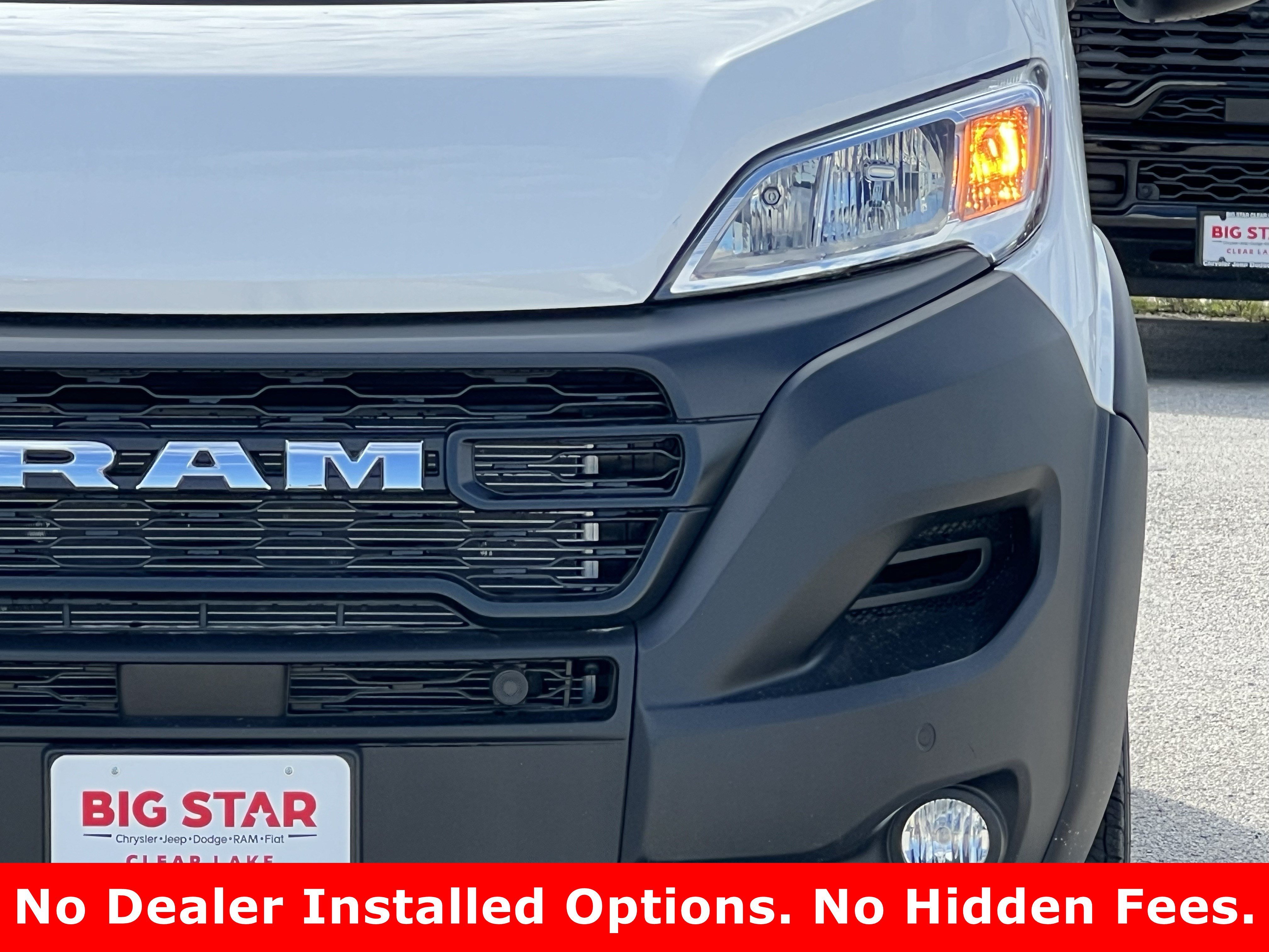 New 2026 Bright White Clear-Coat Exterior Paint RAM Tradesman image 7