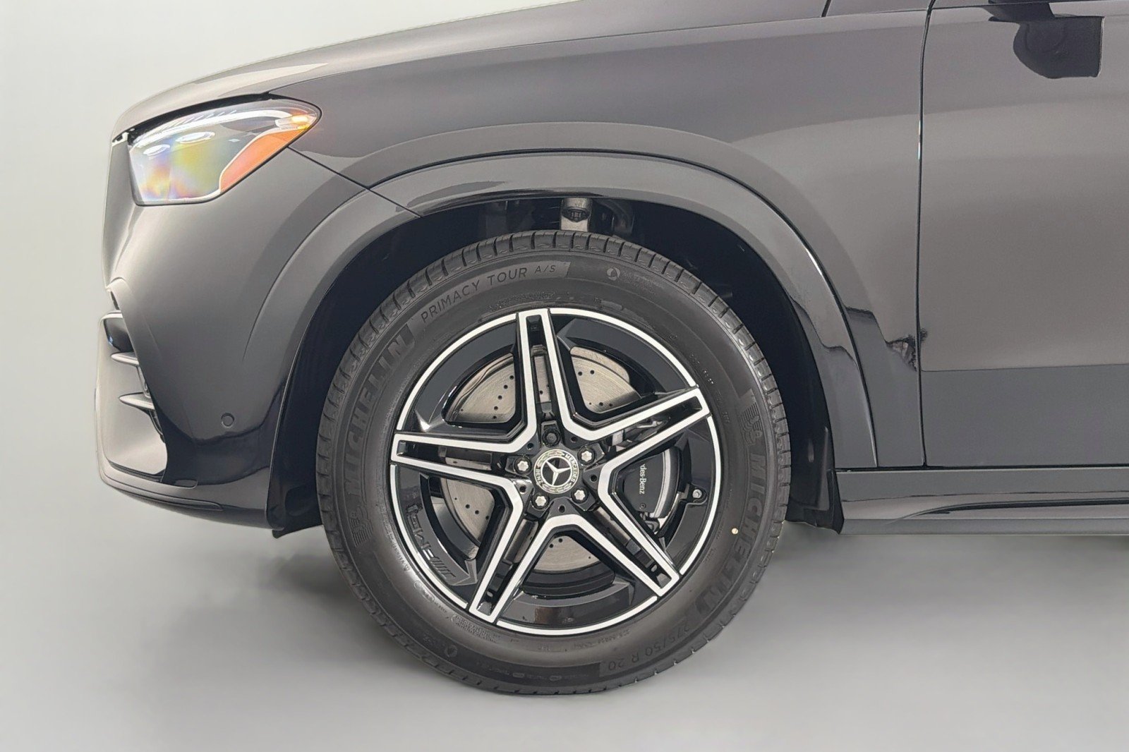 New 2026 Obsidian Black Metallic Mercedes-Benz GLE 450 4MATIC® SUV image 9