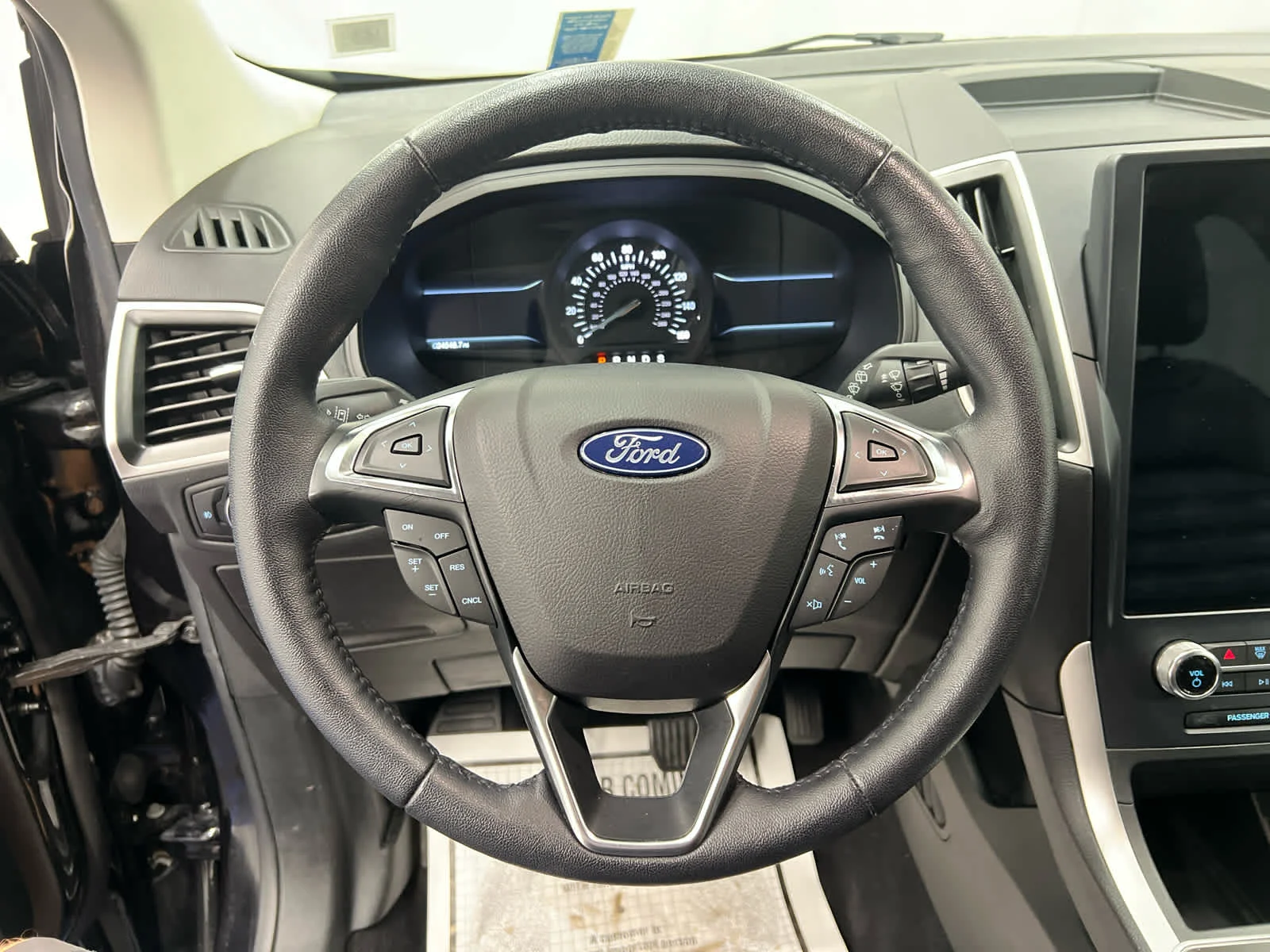 Used 2023 Agate Black Metallic Ford SEL image 14