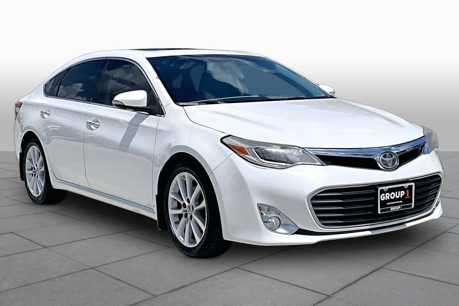 Pre-Owned 2013 Toyota Avalon Limited