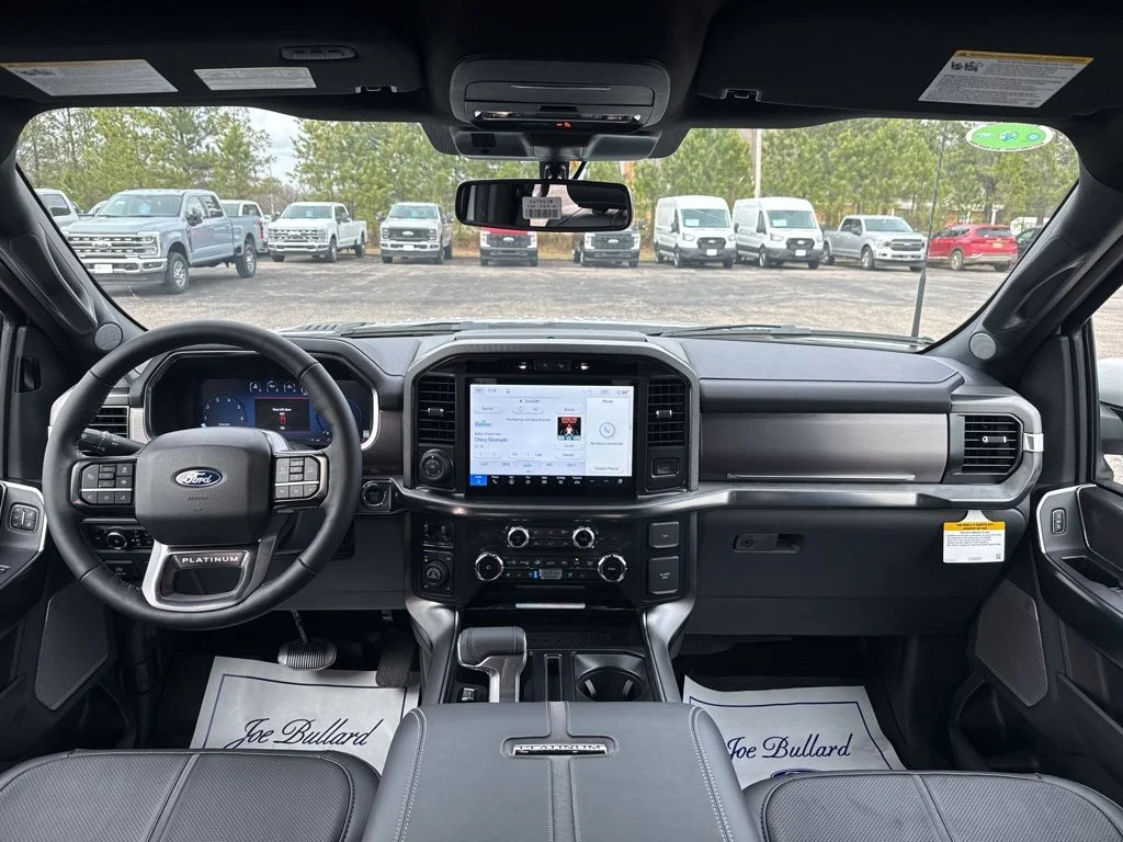 New 2026 Star White Metallic Tri-Coat Ford Platinum® image 2