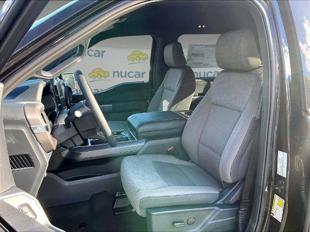 New 2026 Agate Black Metallic Ford XLT image 25