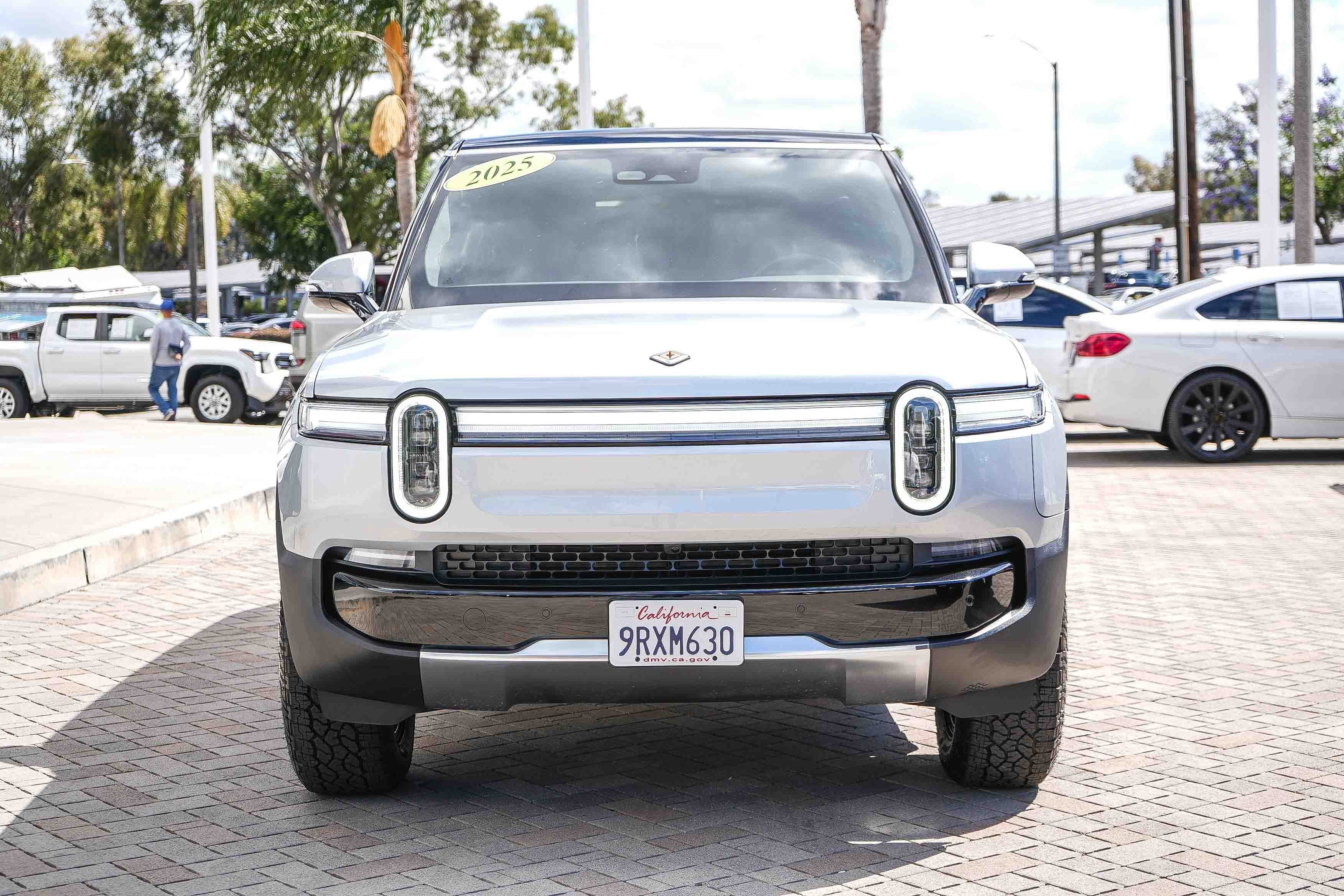 Used 2025 Rivian R1S Adventure with VIN 7PDSGBBA3SN050671 for sale in Long Beach, CA