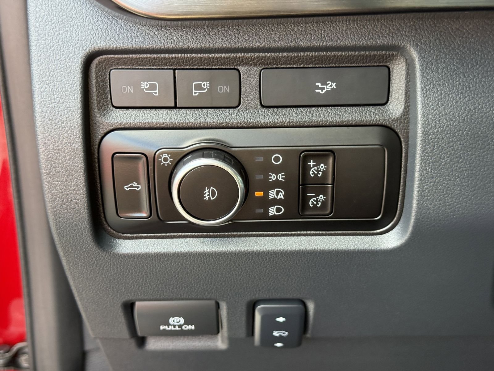Used 2024 Red Metallic Ford Lariat image 30