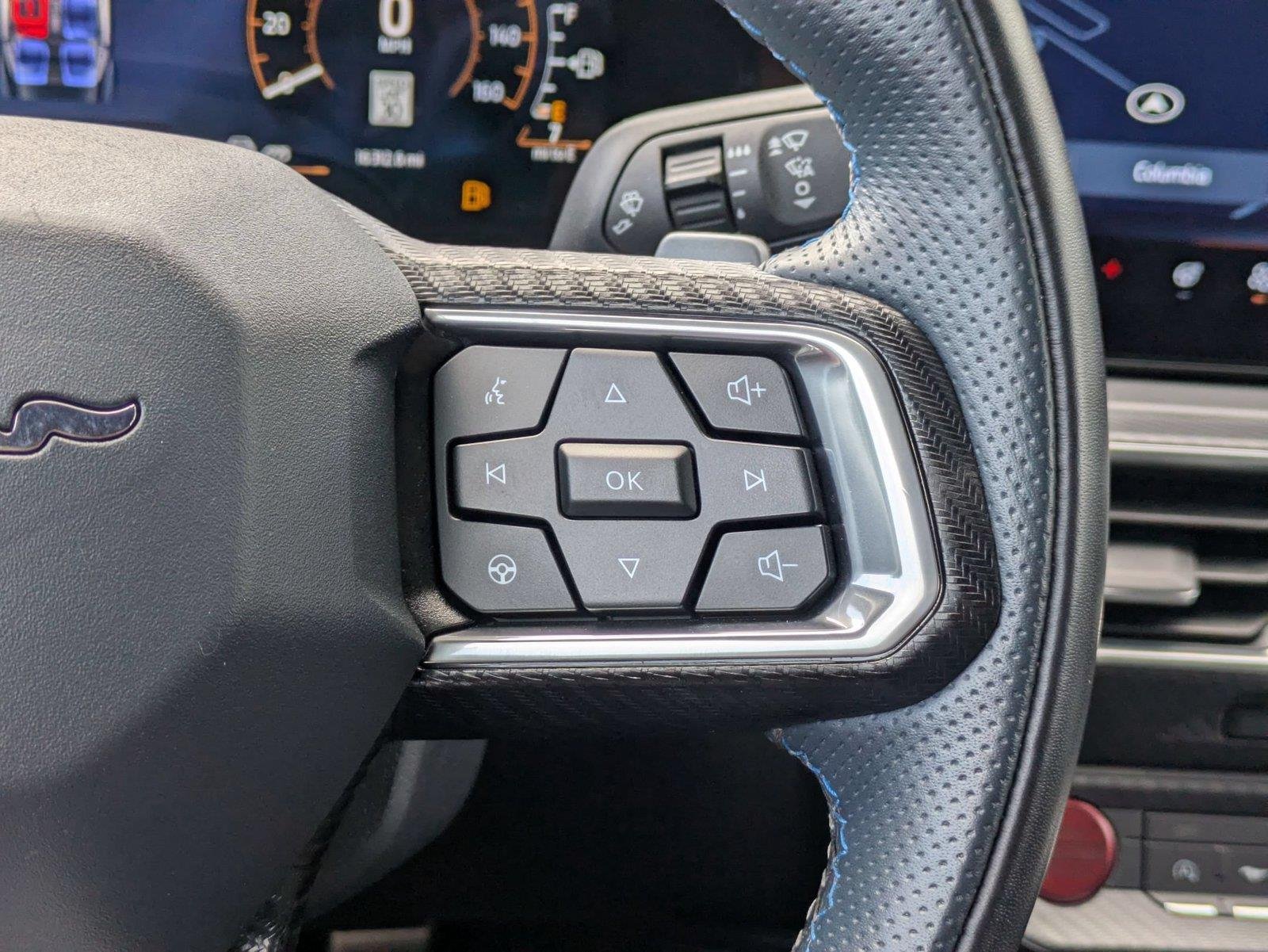 Used 2025 Oxford White Ford GT Premium image 18