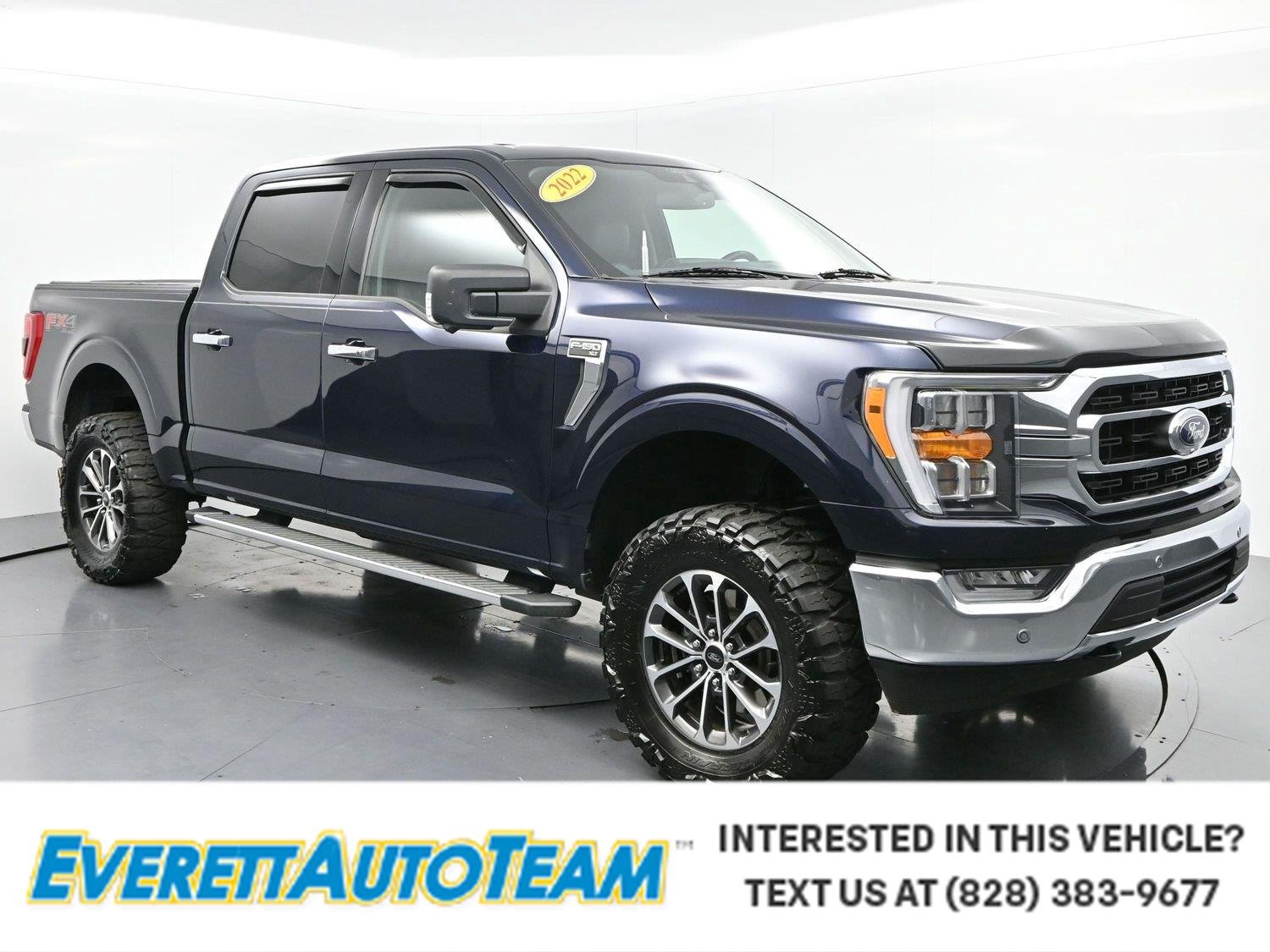 Used 2022 Antimatter Blue Ford XLT image 1