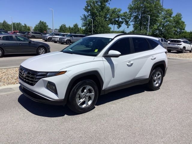 Certified Used 2023 White Pearl Hyundai SEL image 1