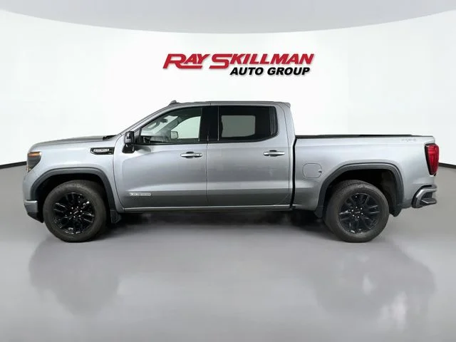 Used 2023 Silver GMC Elevation image 4