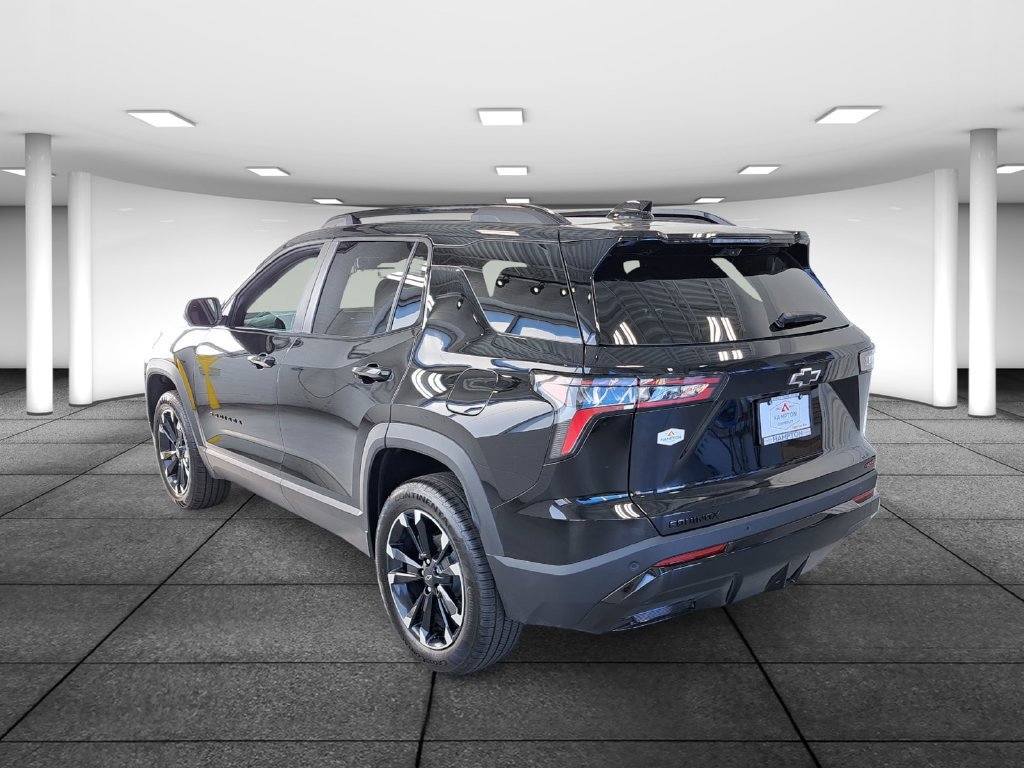 2027 Chevrolet Equinox RS SUV Slide 5