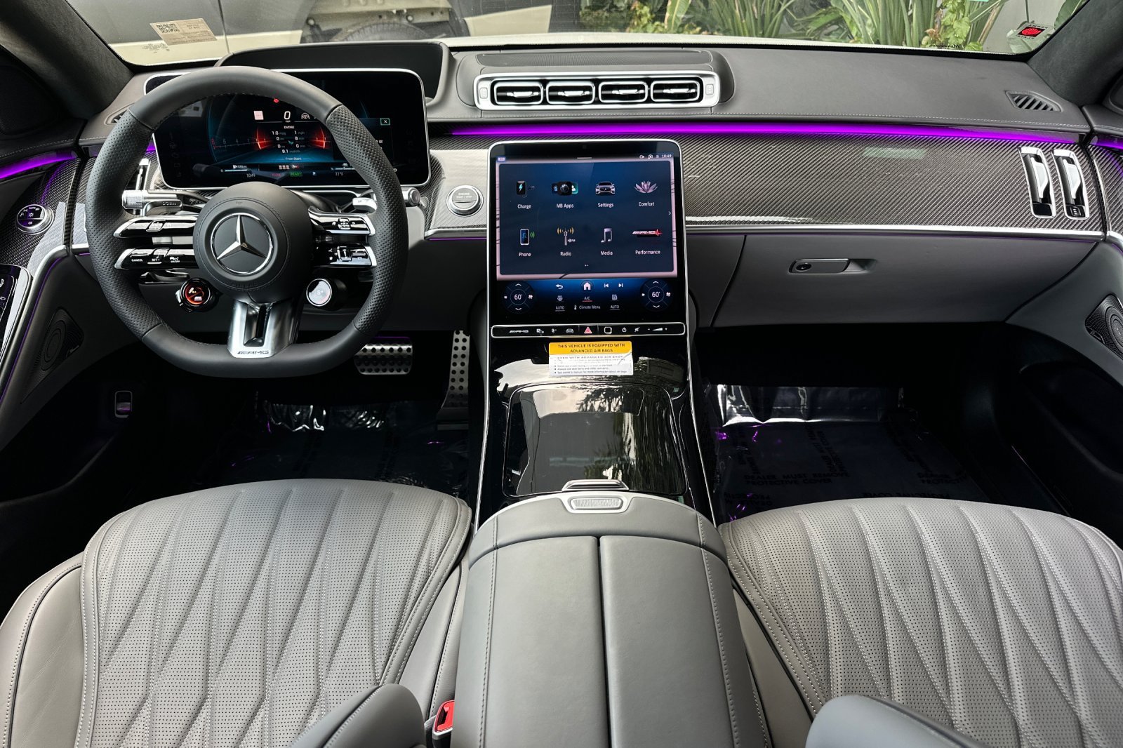 New 2026 MANUFAKTUR Moonlight White Metallic Mercedes-Benz S 63 E AMG® image 2