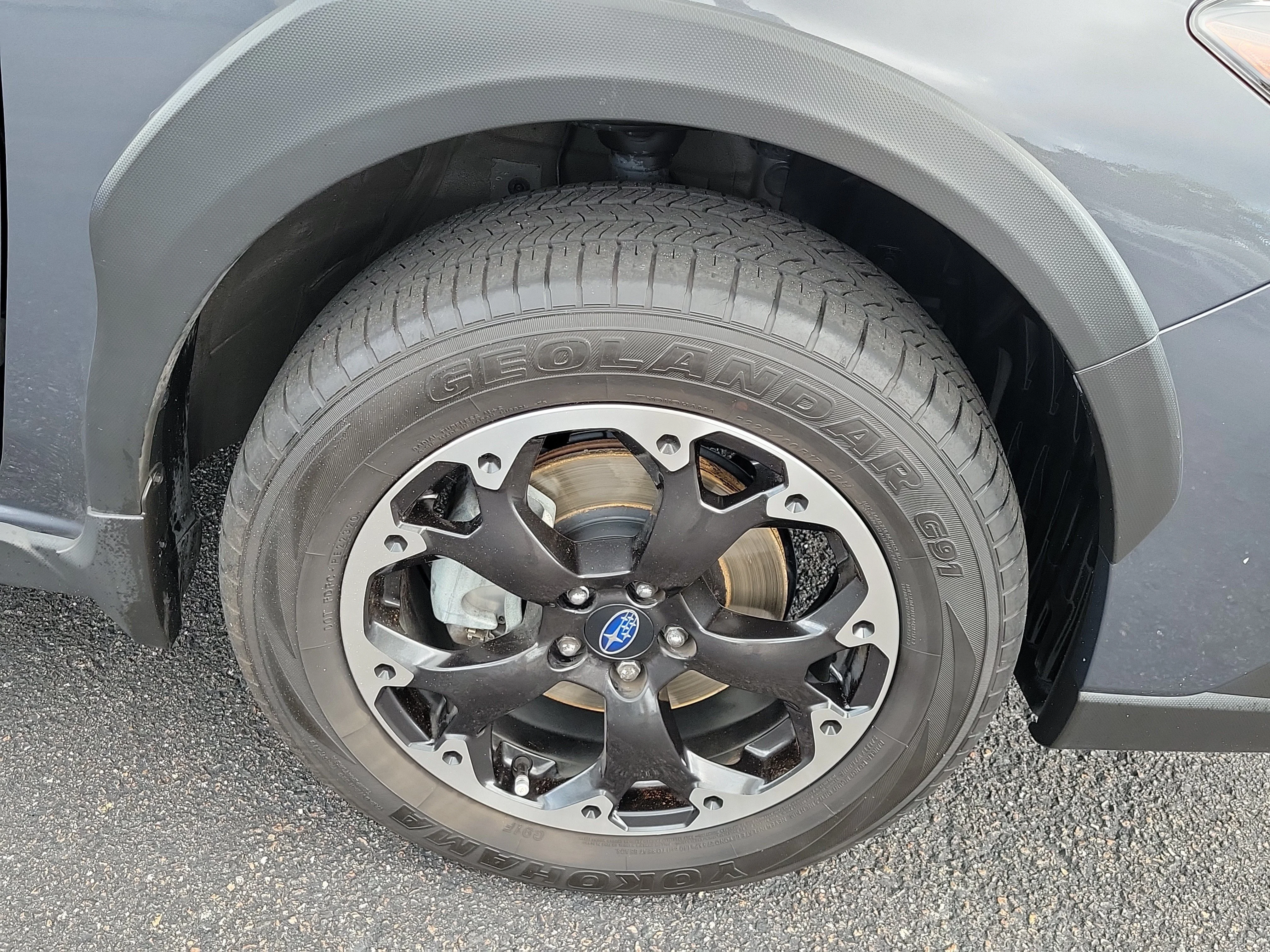 Used 2021 Magnetite Gray Metallic Subaru Premium image 8