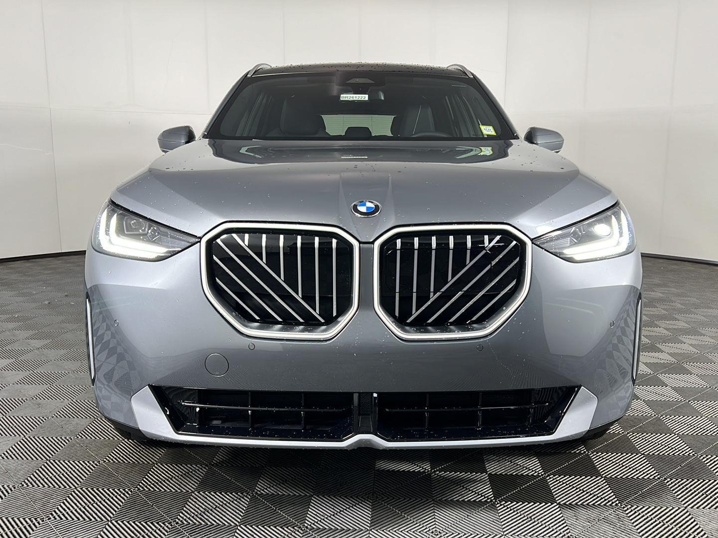 New 2026 Skyscraper Grey Metallic BMW 30 xDrive image 5