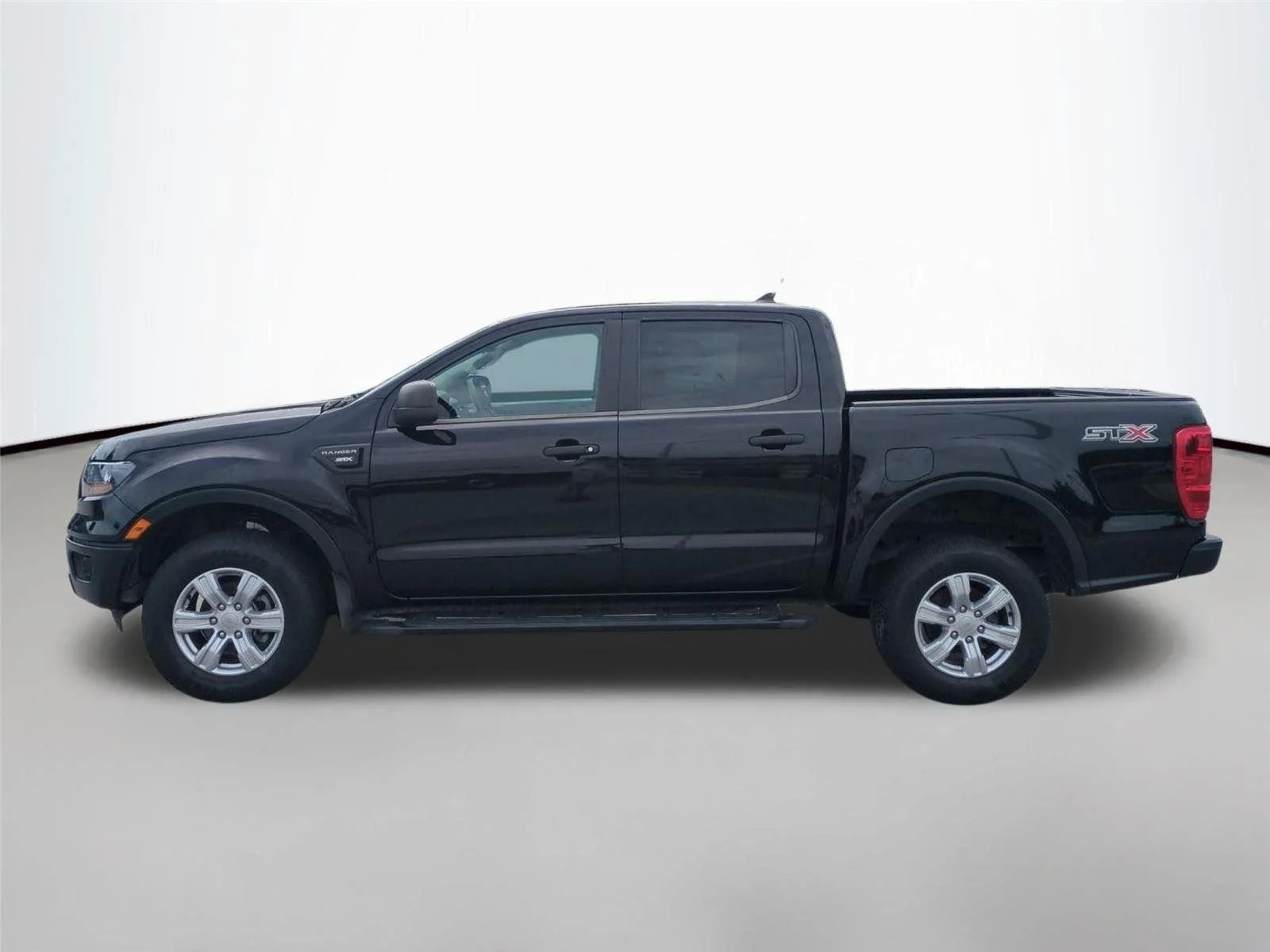 Used 2019 Shadow Black Ford XL image 2