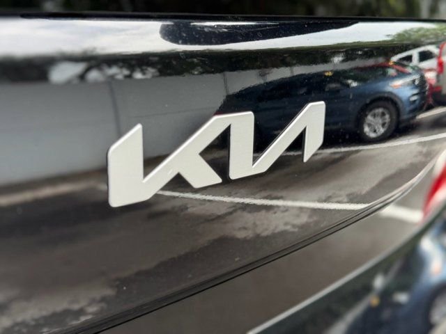 Used 2022 Black Kia LX image 42