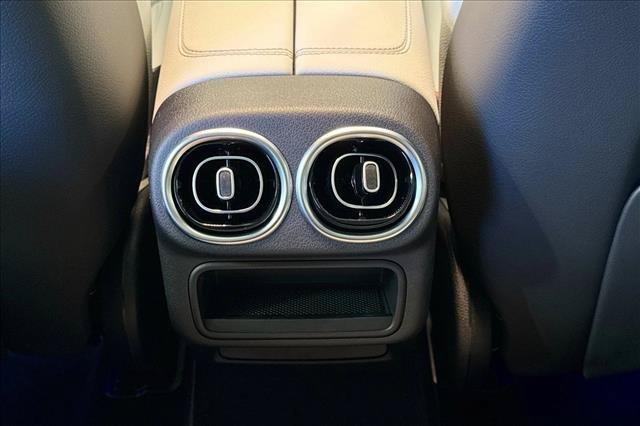 New 2026 Obsidian Black Metallic Mercedes-Benz GLC 300 image 53