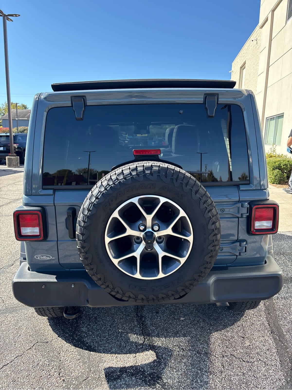 Used 2024 Anvil Clear Coat Jeep Sport S image 6
